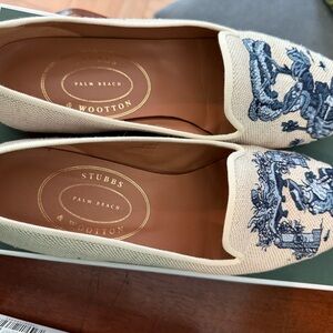Beautiful Stubbs & Wootten Vence flax blue/white slip on, great used condition!